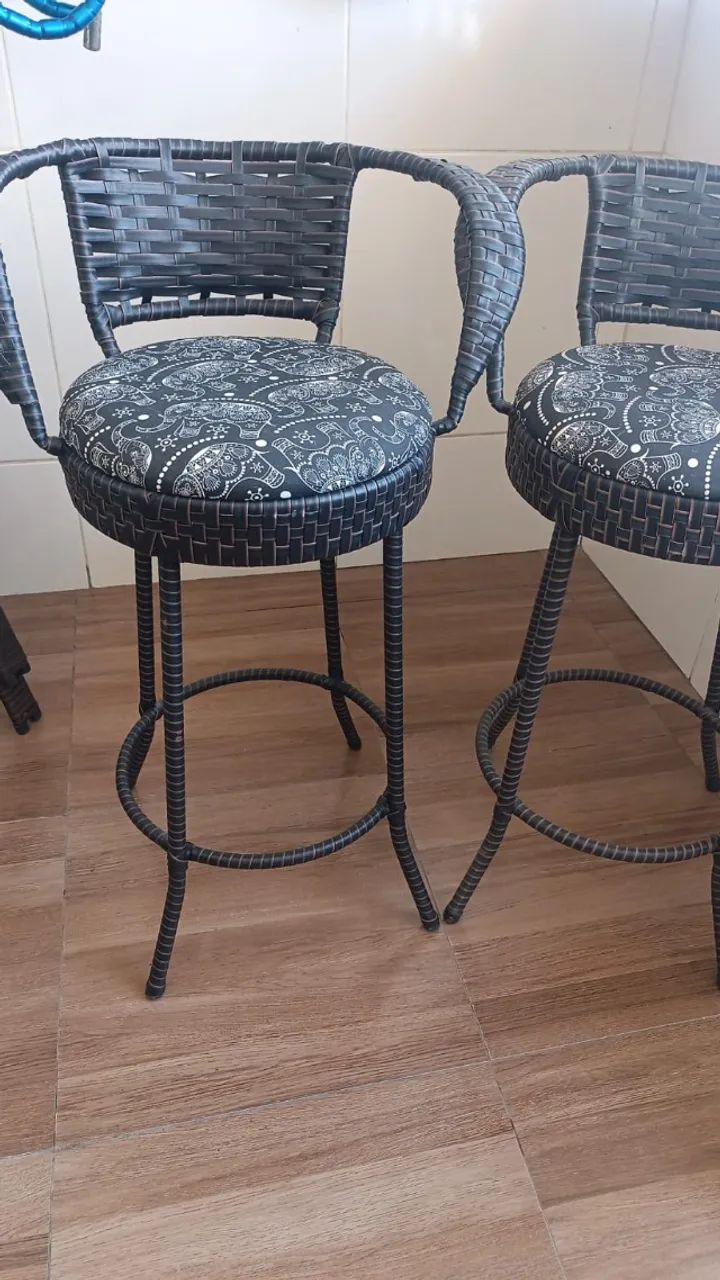 VENDE SE 02 BANQUETAS  - Foto 4