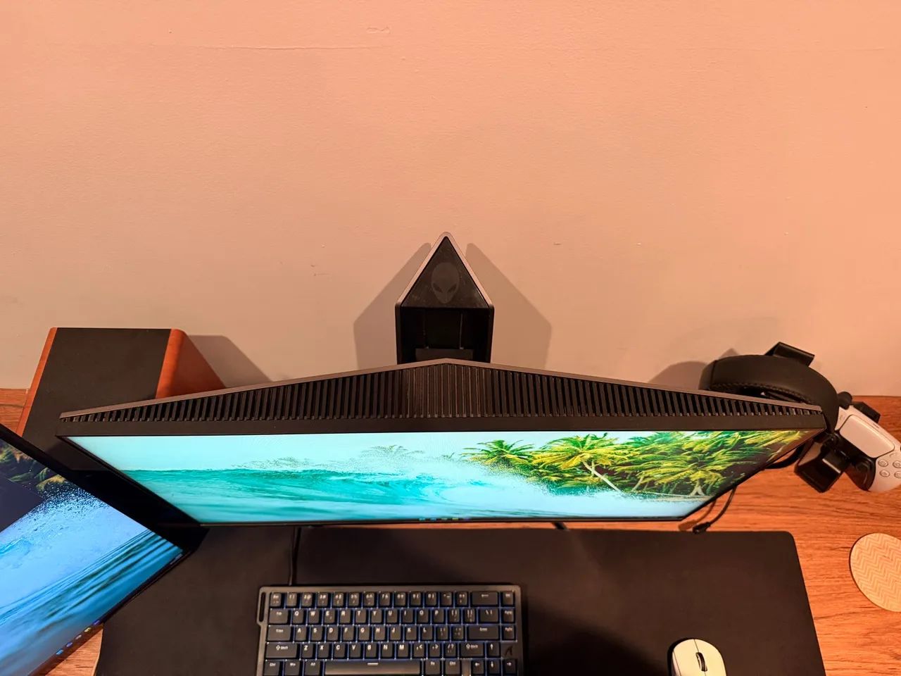 Monitor Alienware 240Hz Gamer IPS G-Sync  - Foto 2