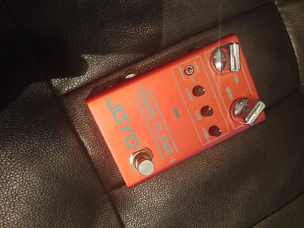 Pedal Dark Flame Joyo na caixa. Perfeito - Foto 2