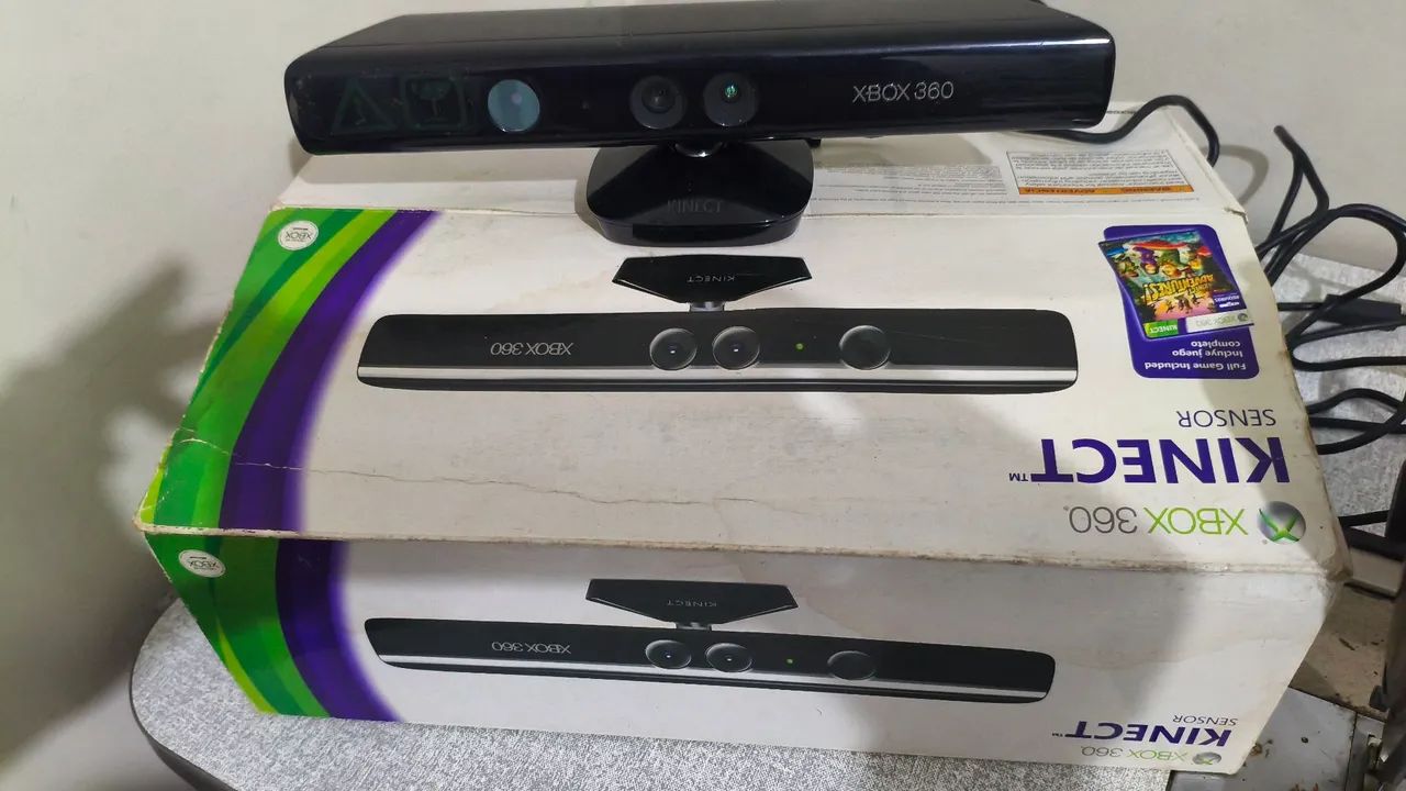 Kinect Sensor - Xbox 360