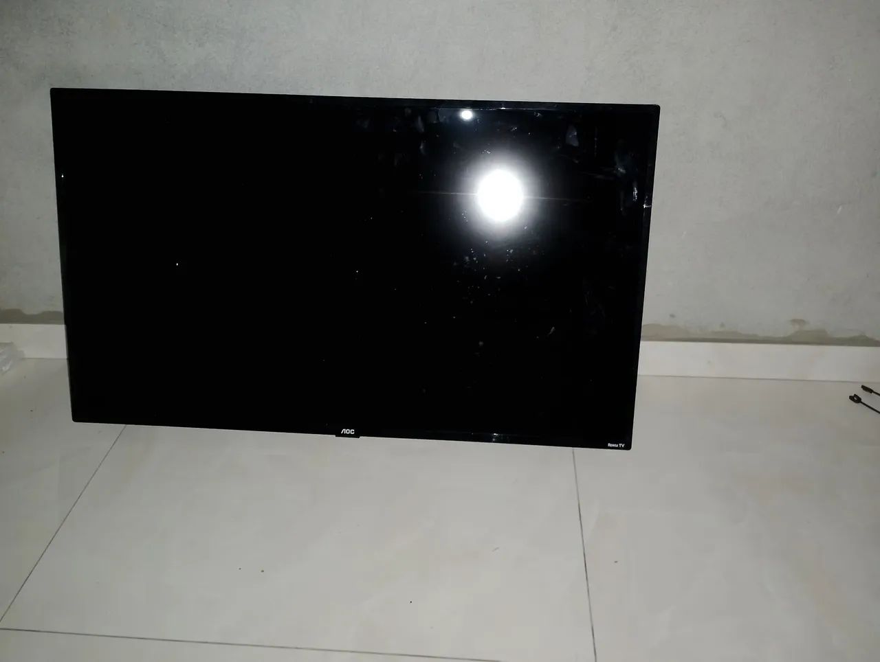 Tv Roku 43 polegadas tela com defeito 
