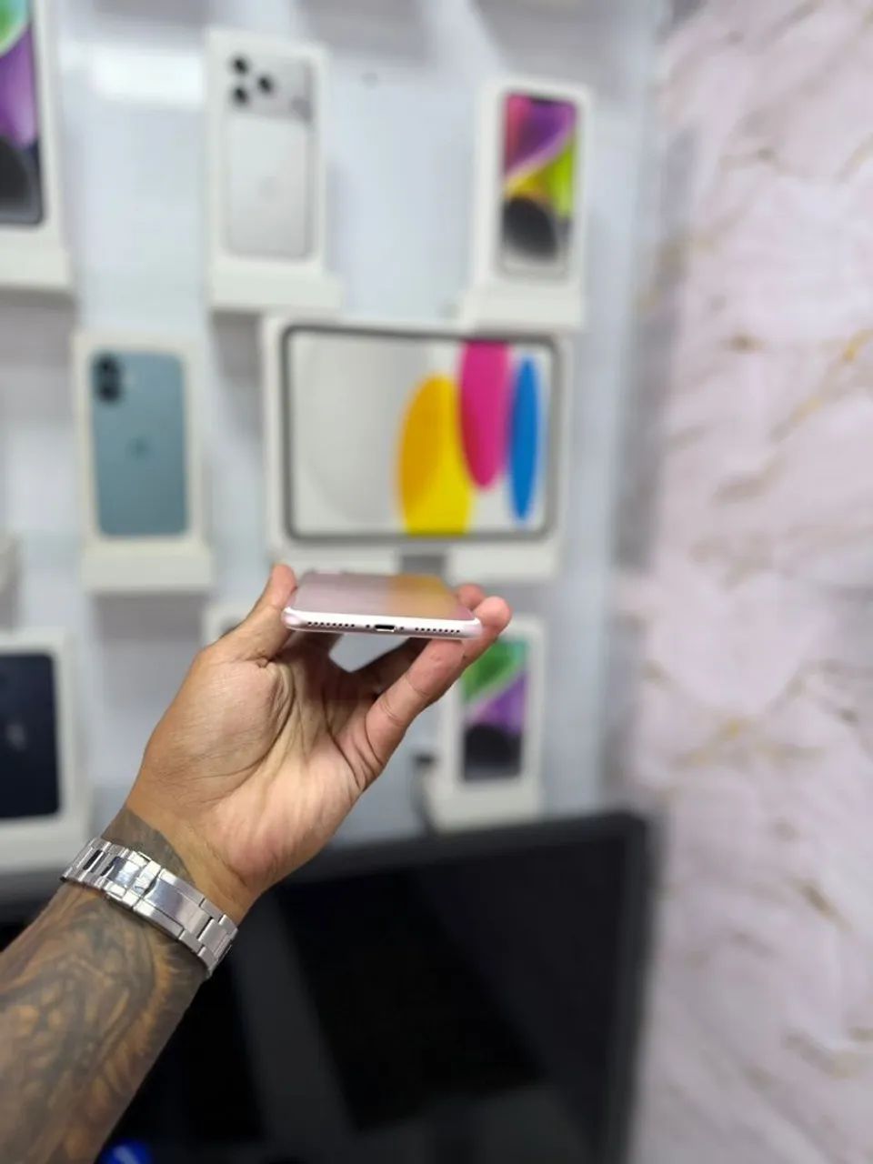 IPHONE 7 PLUS 128GB ROSA<br>R$ 499,00 - Foto 4