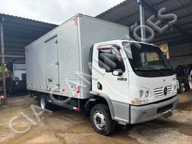 MB ACCELO 915 ANO 2012 BAU 5,5M 