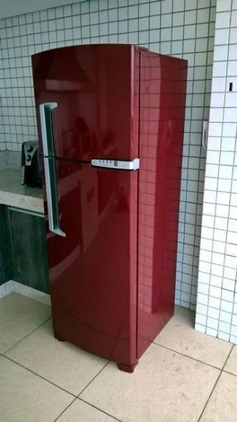 Envelopamento adesivasão e plotagem de geladeira frezer e gelagua  - Foto 3