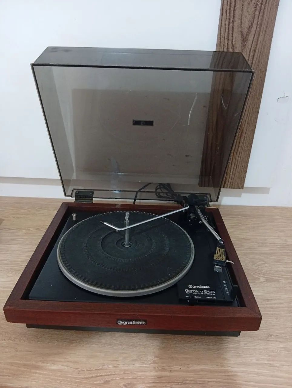Toca discos GRADIENTE GARRARD S-95. - Foto 2