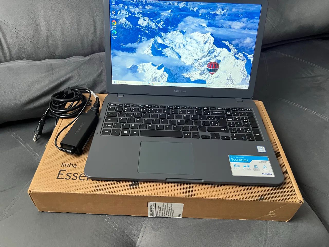 Notebook Samsung- i3 com SSD e 8gb de RAM