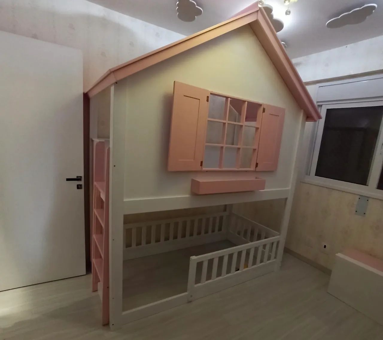 Quarto infantil menina 