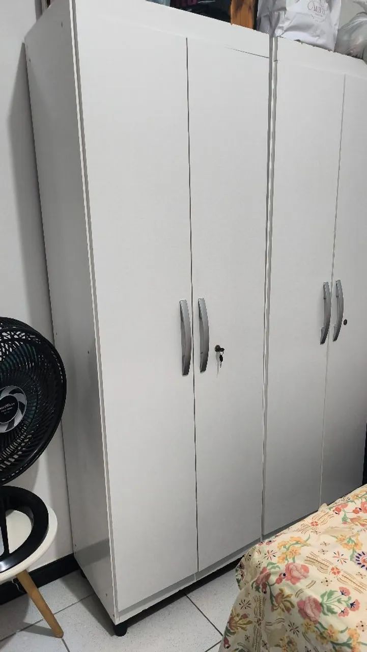 Armário Multiuso com chave