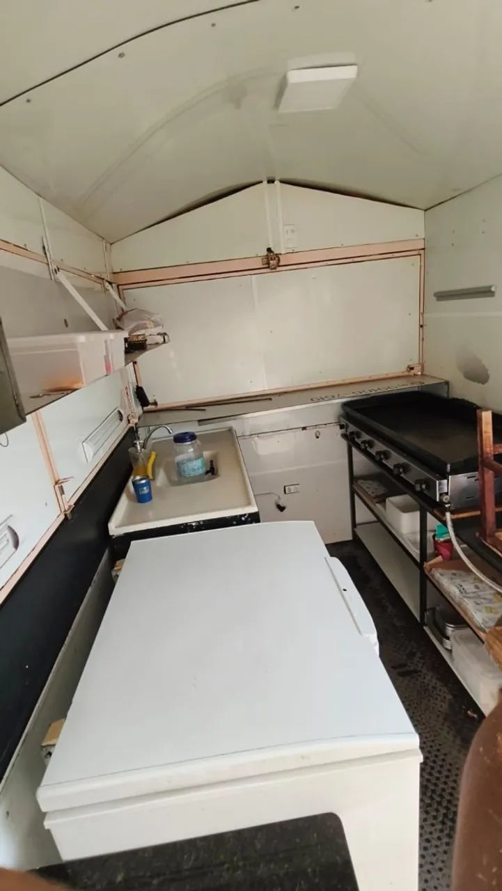 Trailer de Lanches Completo Equipado Pronto para Trabalhar - Foto 3