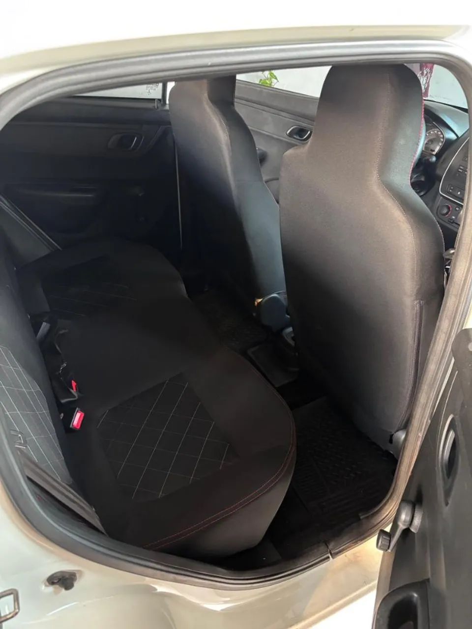 Renault Kwid Zen 1.0 Flex 12V 5P Mec. 2018 - Foto 5