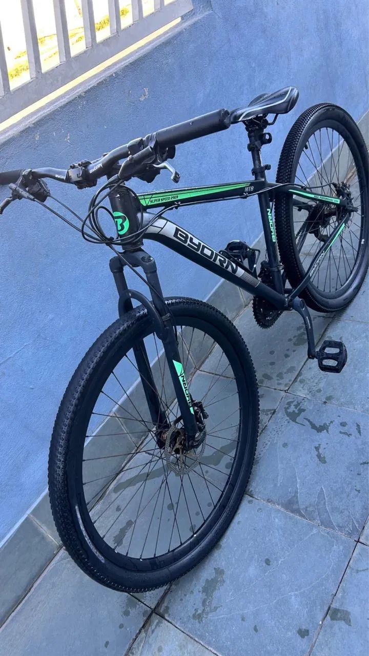 vende-se duas bicicletas 