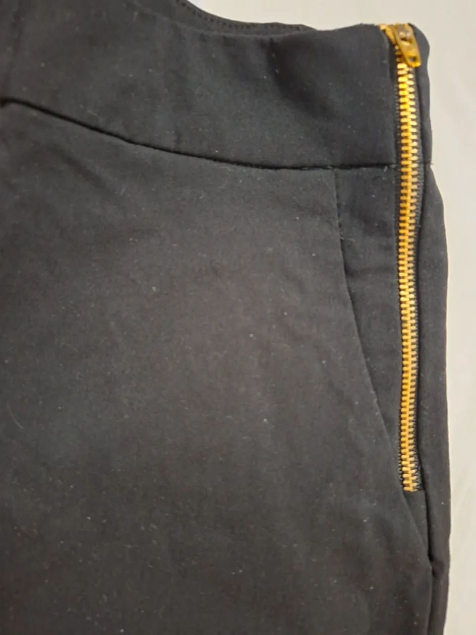 Shorts em bengaline verde e preto - Foto 3