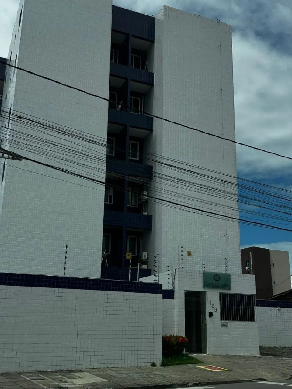 Apartamento Geisel prédio com elevador  - Foto 2