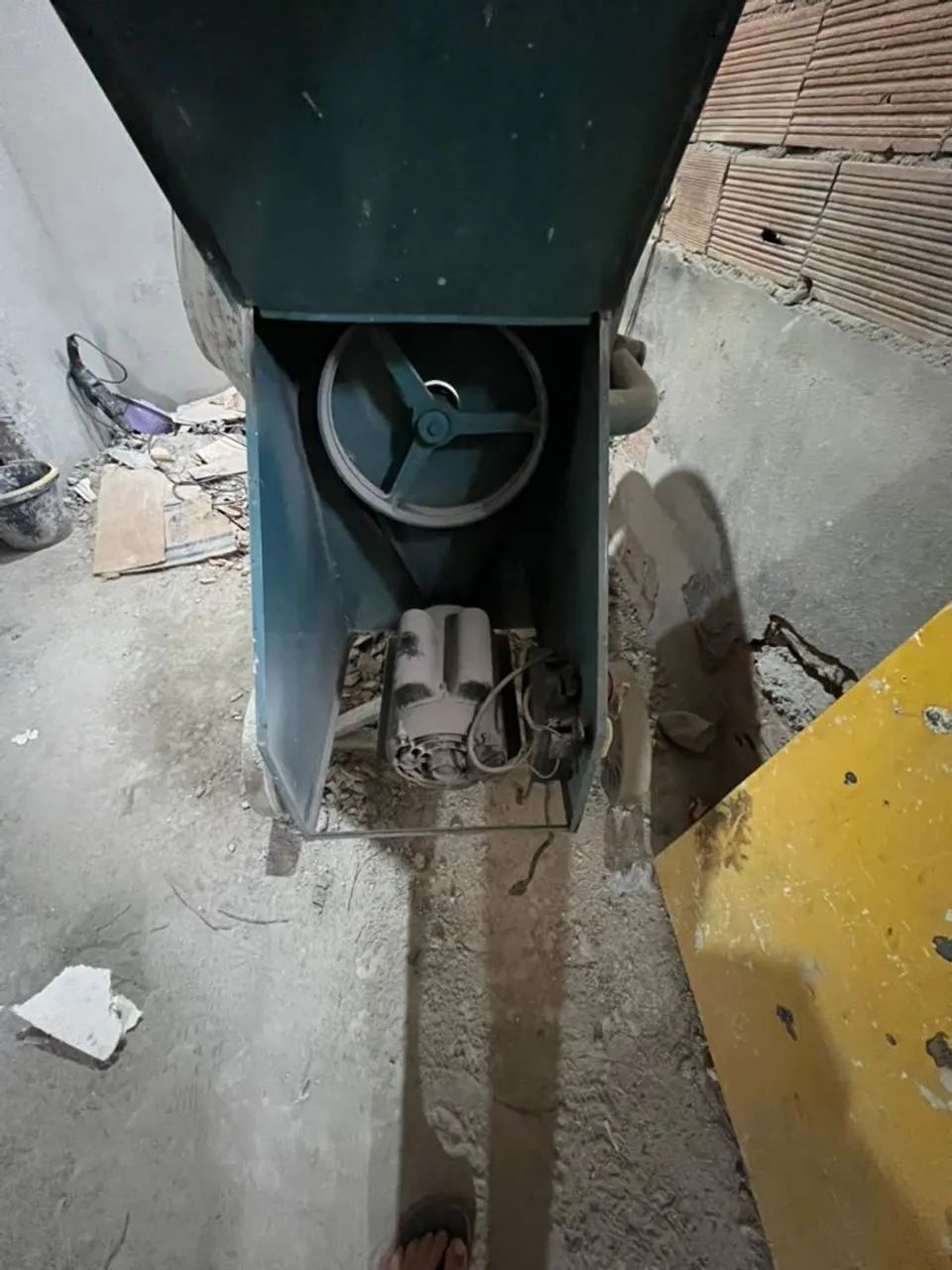 Betoneira 400L 220V - Foto 2