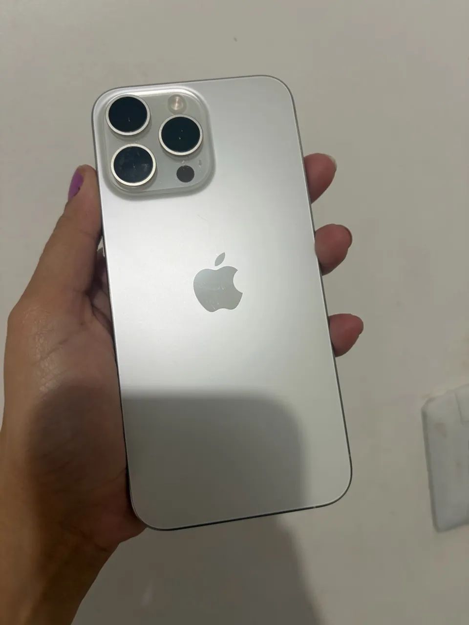 Iphone 15 pro Max com bateria ótima e recibo  - Foto 2