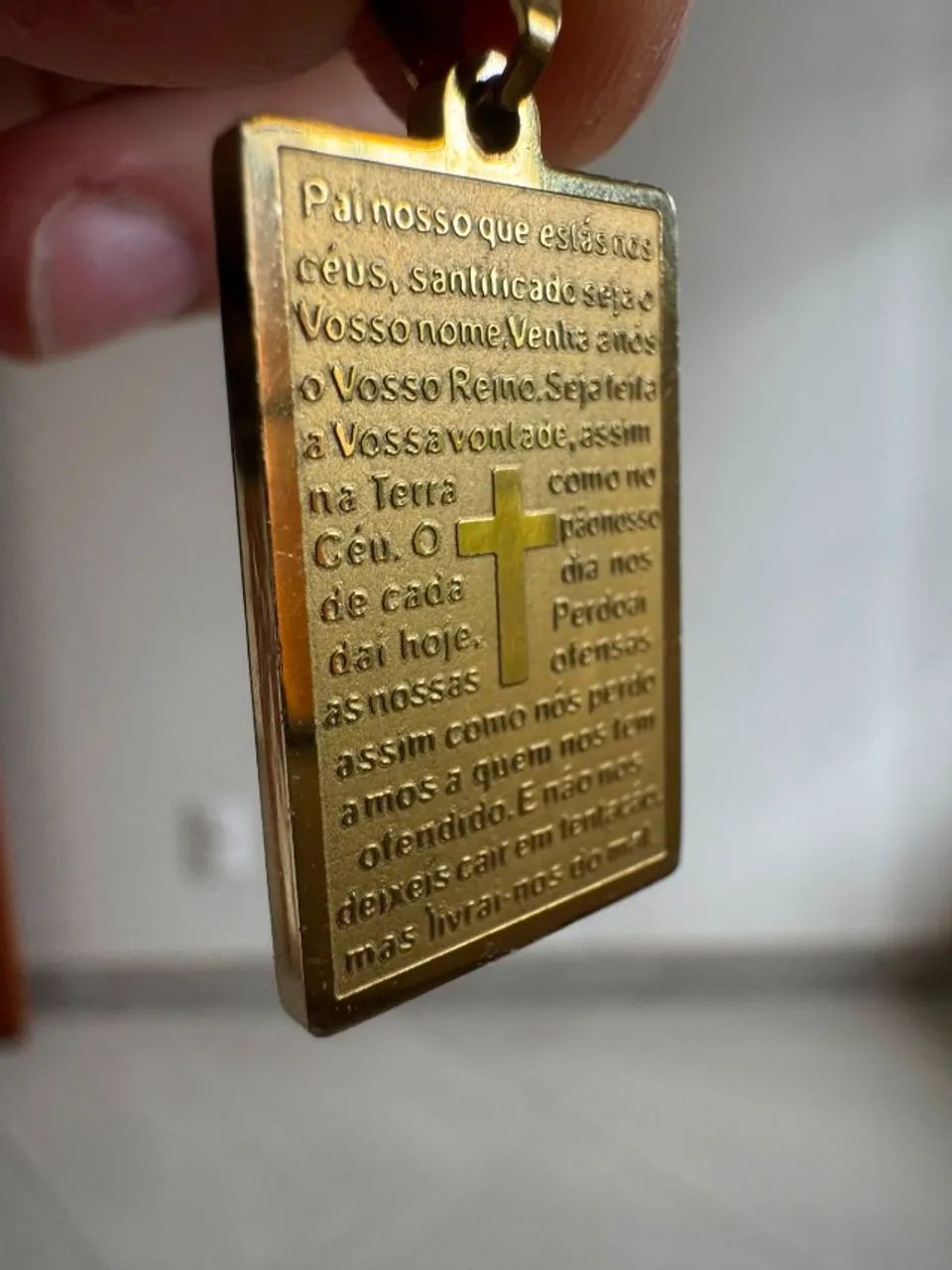 VENDO Pingente Pai-Nosso Banhado a Ouro - Foto 4