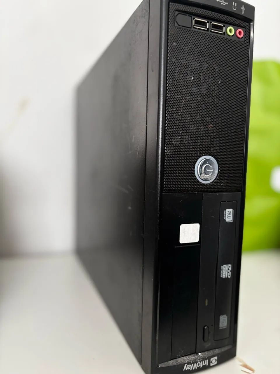 Vendo CPU - Foto 2