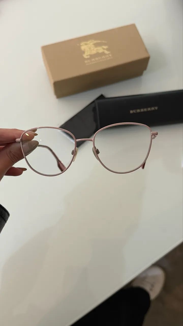 Vendo armação Burberry original  - Foto 2