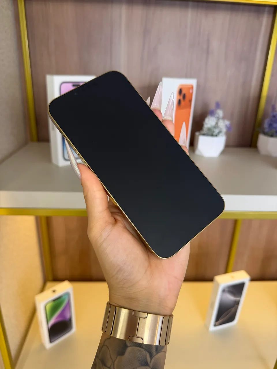 iPhone 13 Pro Max 256GB Gold IMPECÁVEL  - Foto 5