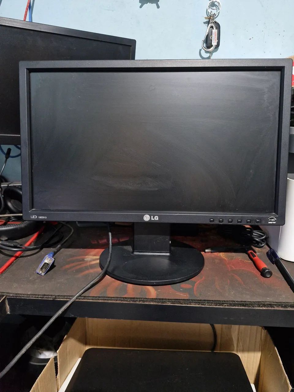 MONITOR LG 19" POLEGADAS  - VGA E DVI - FUNCIONANDO OK.