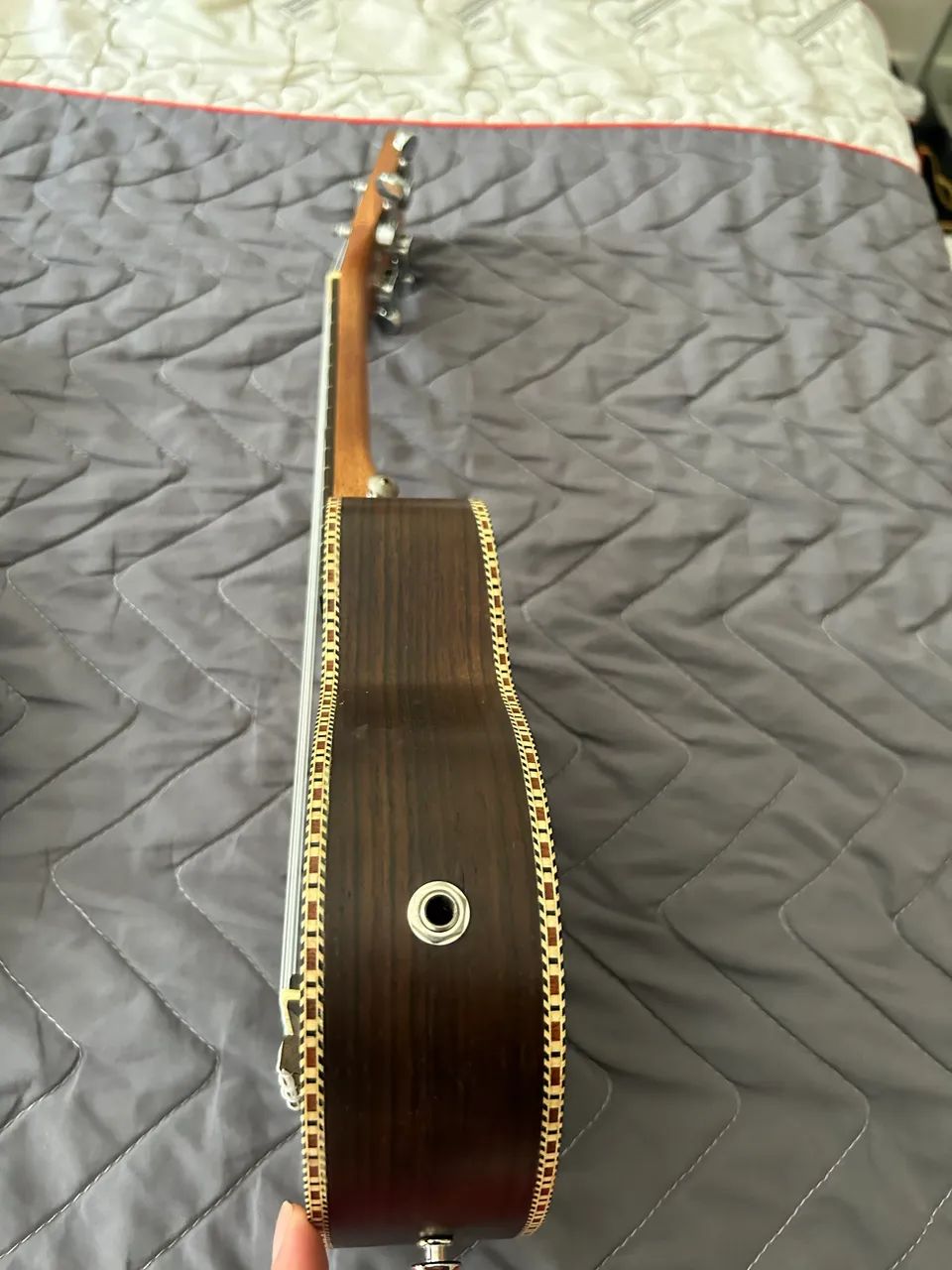 Ukulele Eletroacústico Burks - R$ 250 - Foto 3