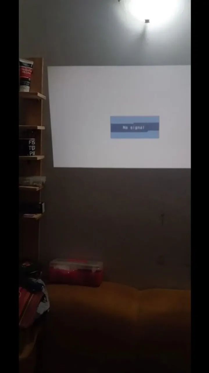 Mini Projetor Portátil Brookstone HDMI Pocket Projector DLP - Kit Completo Com Estojo - Foto 3