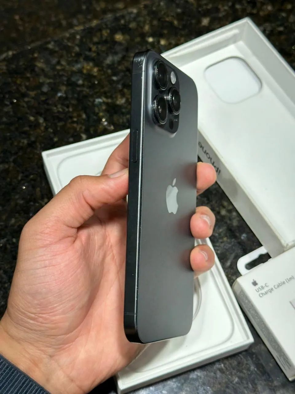 iPhone 16 Pro Max 512gb - Foto 3