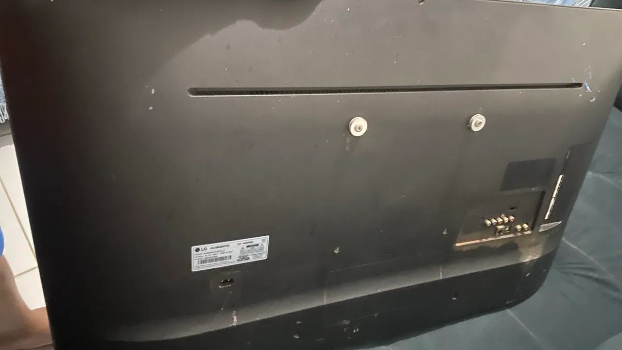 Tv LG 43? Smart com problema na Tela ? - Foto 2