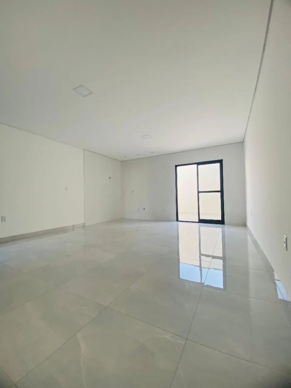 Terrea 3 dorms nova vaga acabamento de 1° 