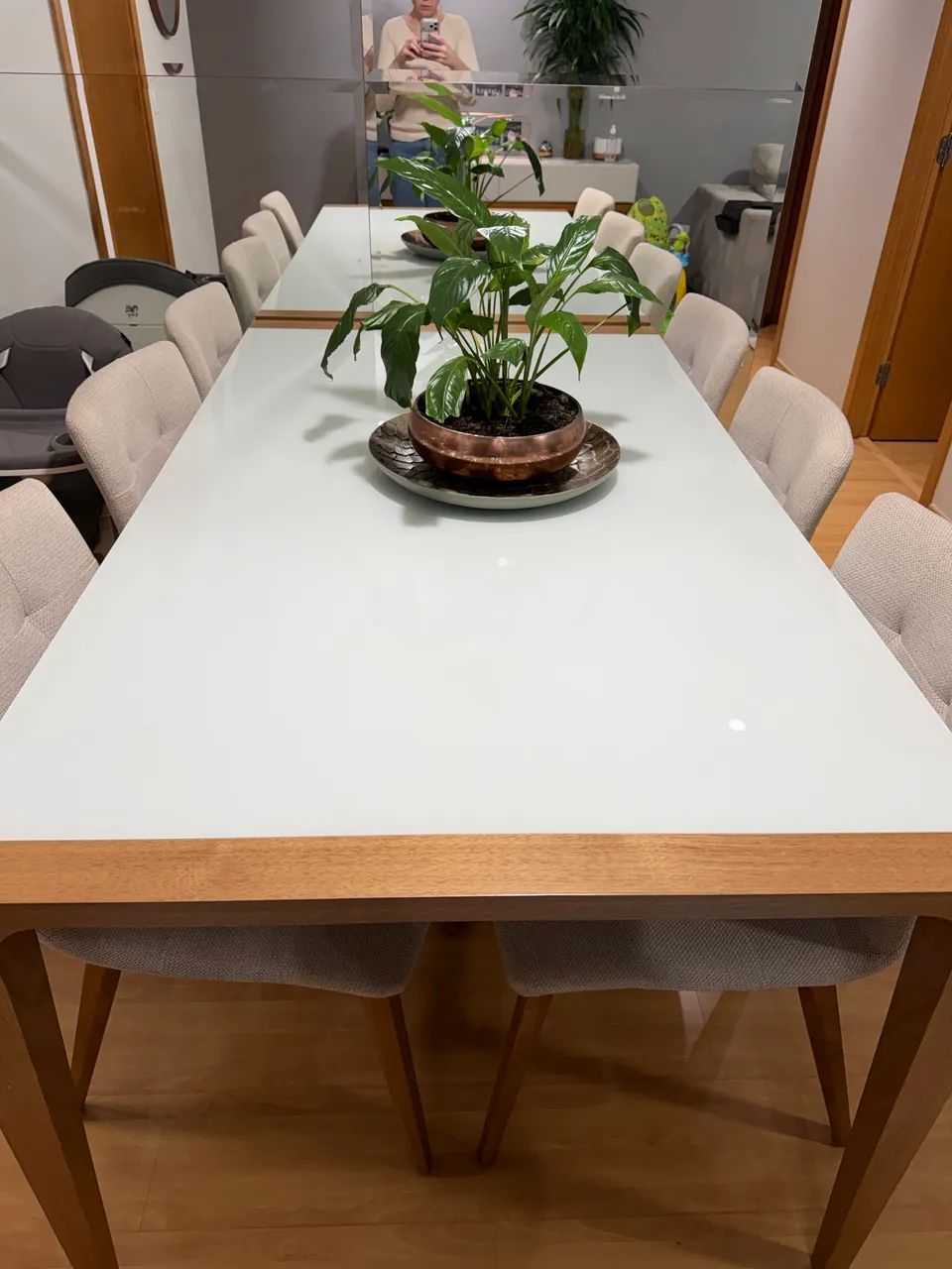 Mesa de jantar com 6 cadeiras novíssimo  - Foto 2