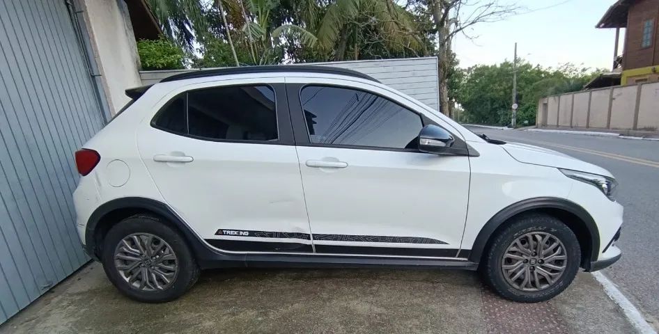 Fiat Argo Trekking 1.3 8V Flex 2022 - Foto 3