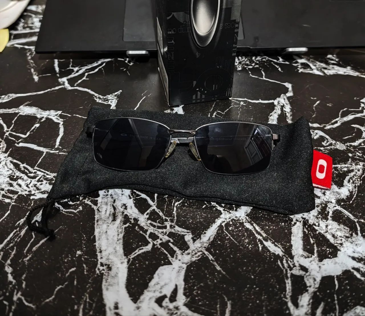 Óculos de sol Oakley 