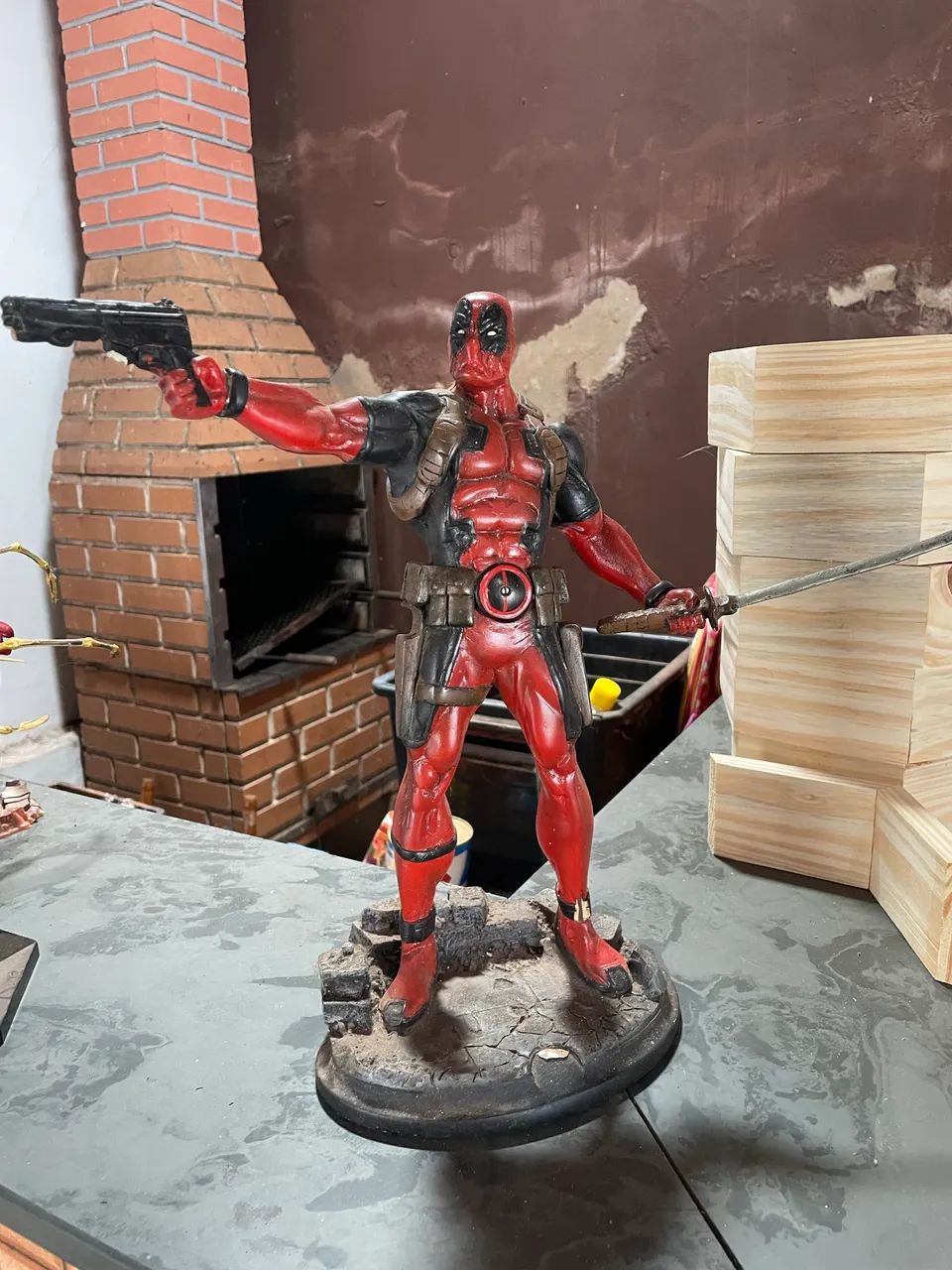 Estátua mais busto do deadpool - Foto 2