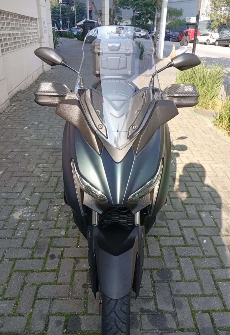 XMAX - 2024 - Foto 3
