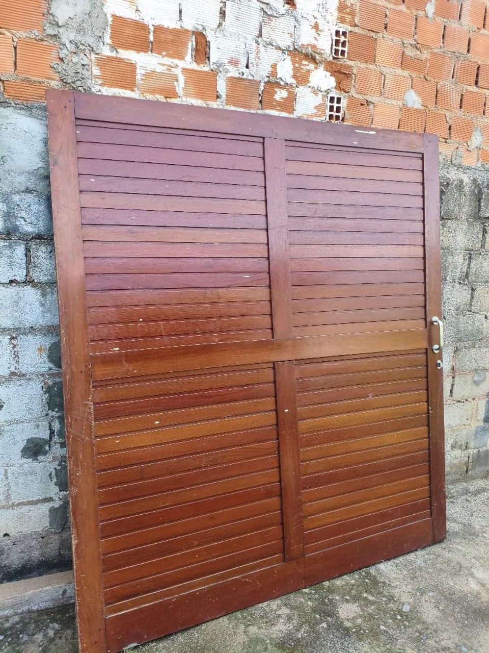 Portão de madeira - Foto 3