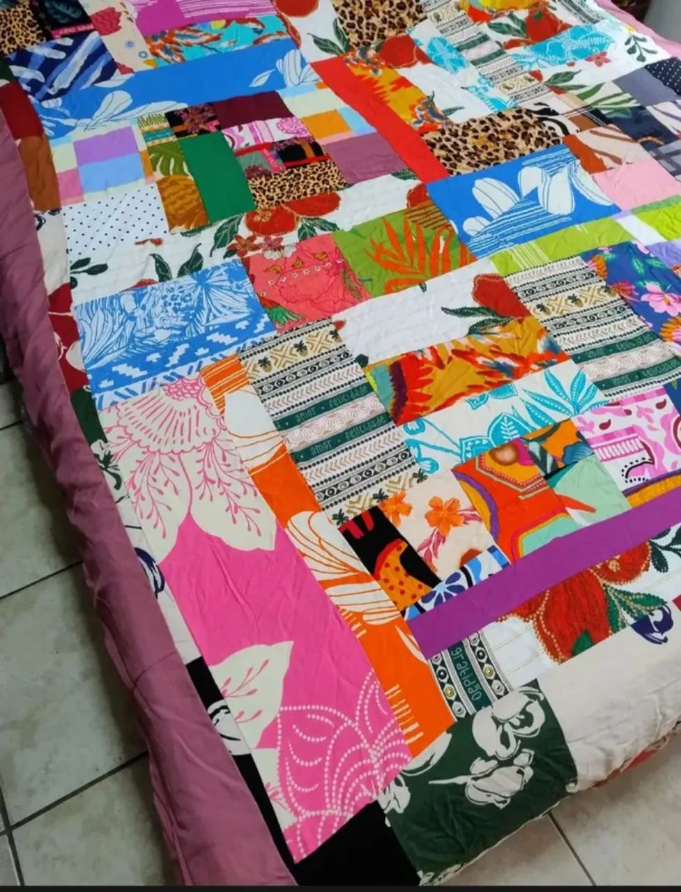 Colcha de retalhos solteiro artesanal csm767
