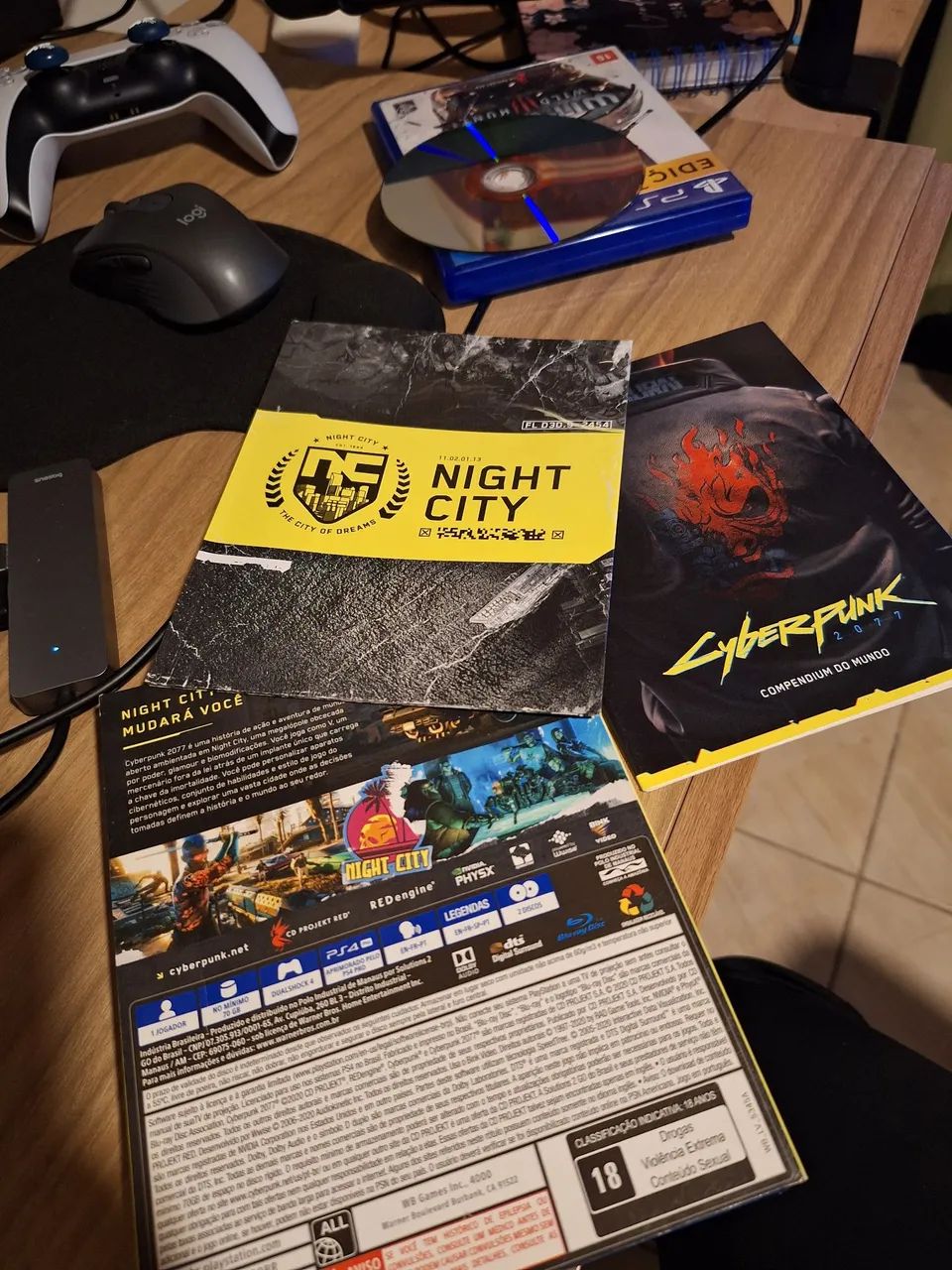 Cyberpunk 2077 ps4/ps5  com mapa e encartes - Foto 2