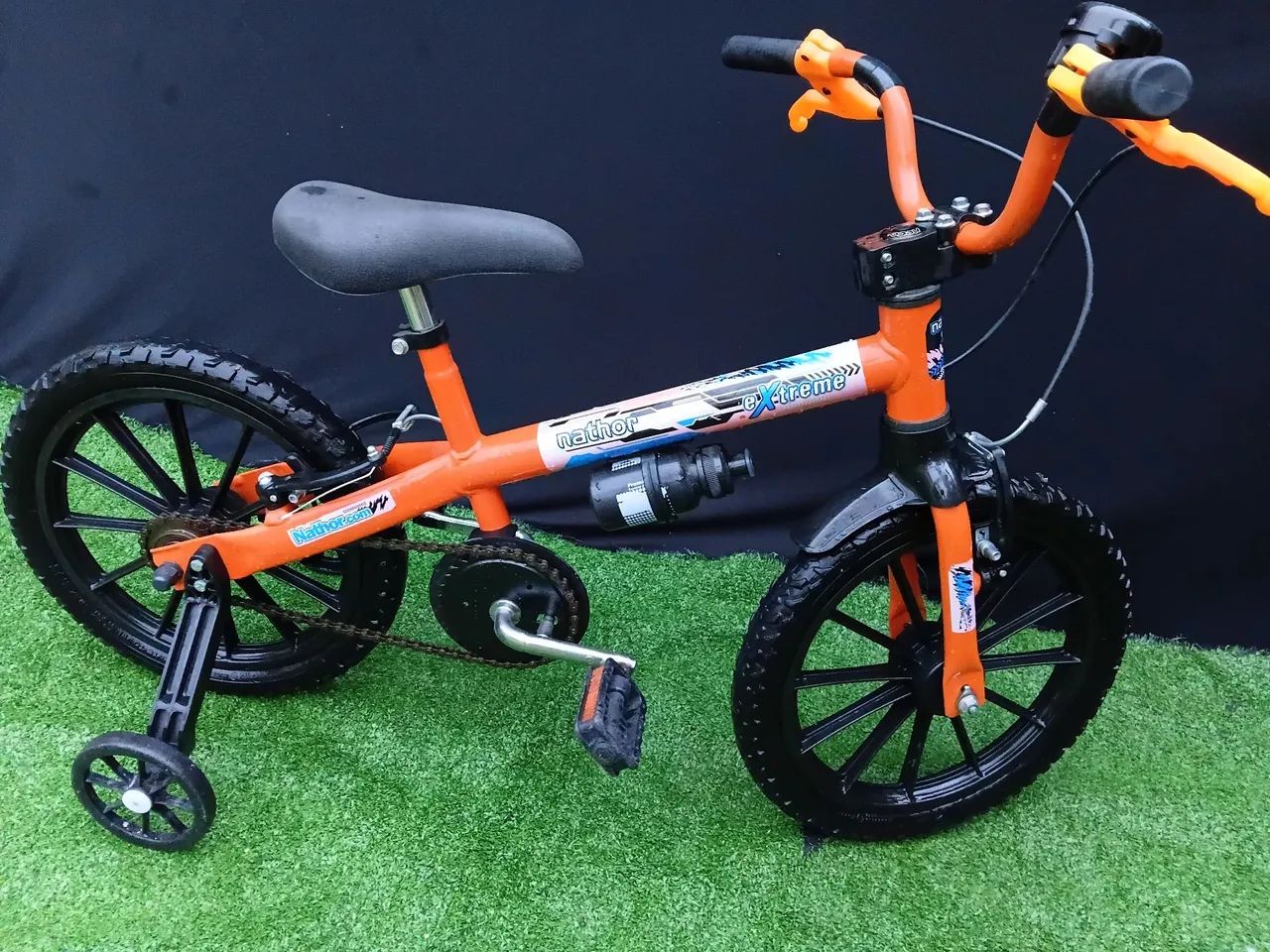 Bicicleta aro 16 infantil com rodinhas 