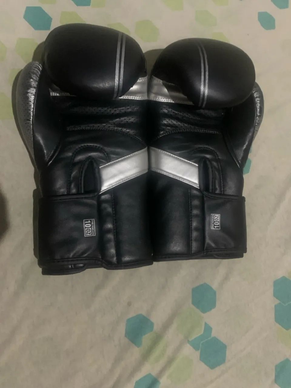 vende-se luva pretorian 10oz - Foto 2