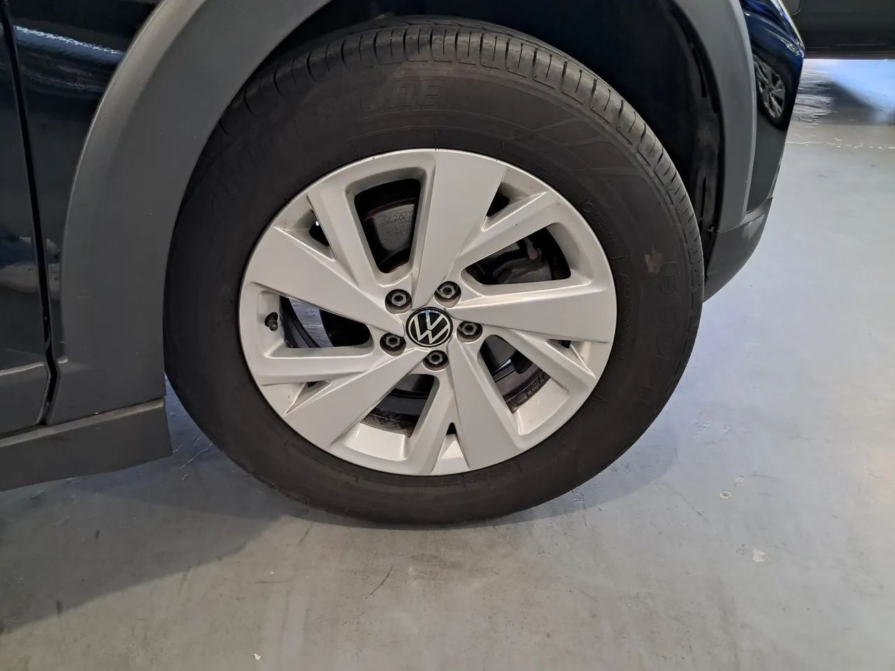 Volkswagen Nivus Comfortline 1.0 200 TSI Flex Aut., foto 8 de 10