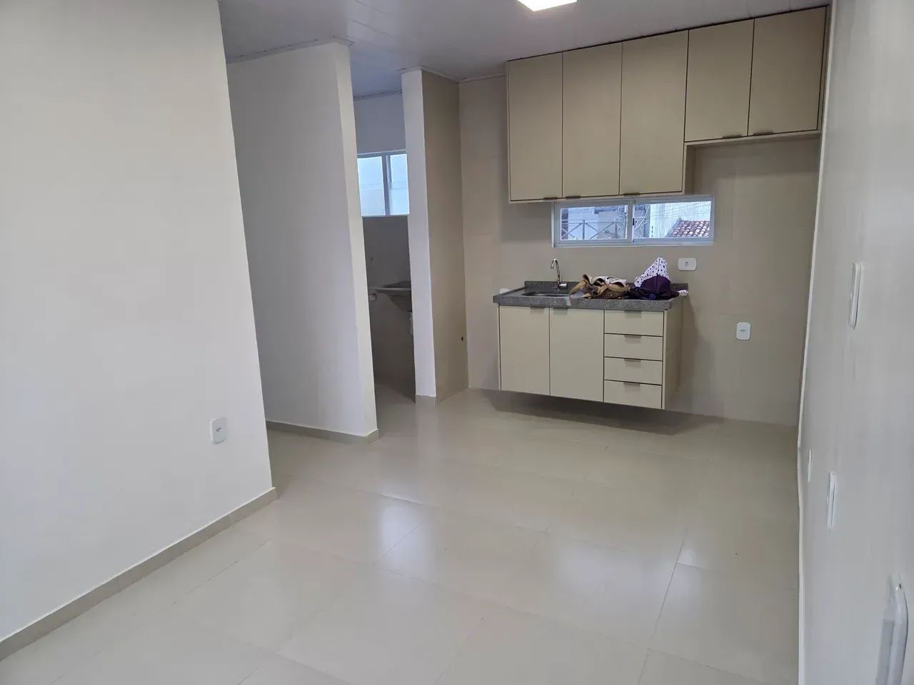 Alugo apartamento com 2 quartos, na Pitanguinha, Maceió-AL.