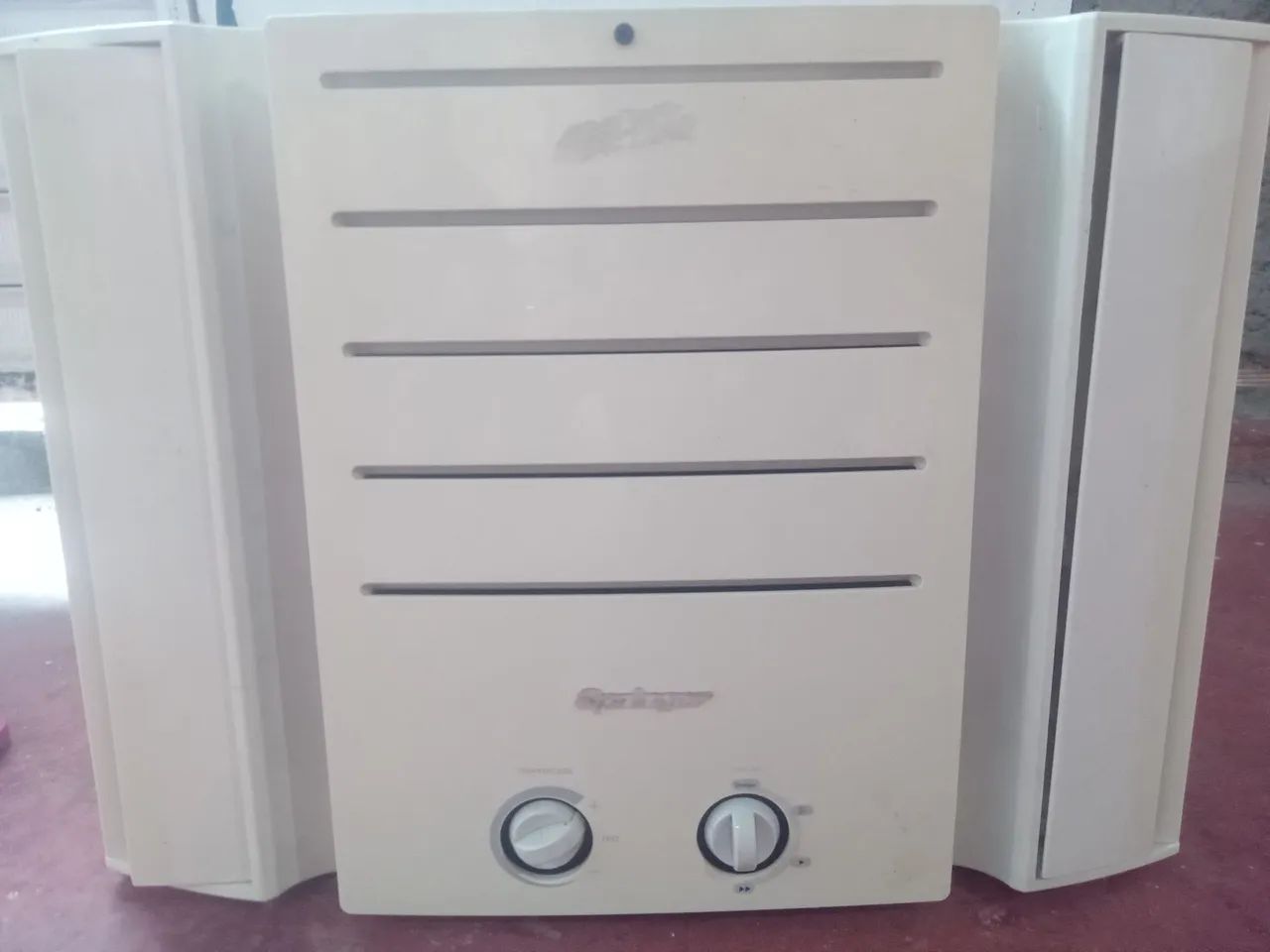 Vende-se ar-condicionado Springer 
