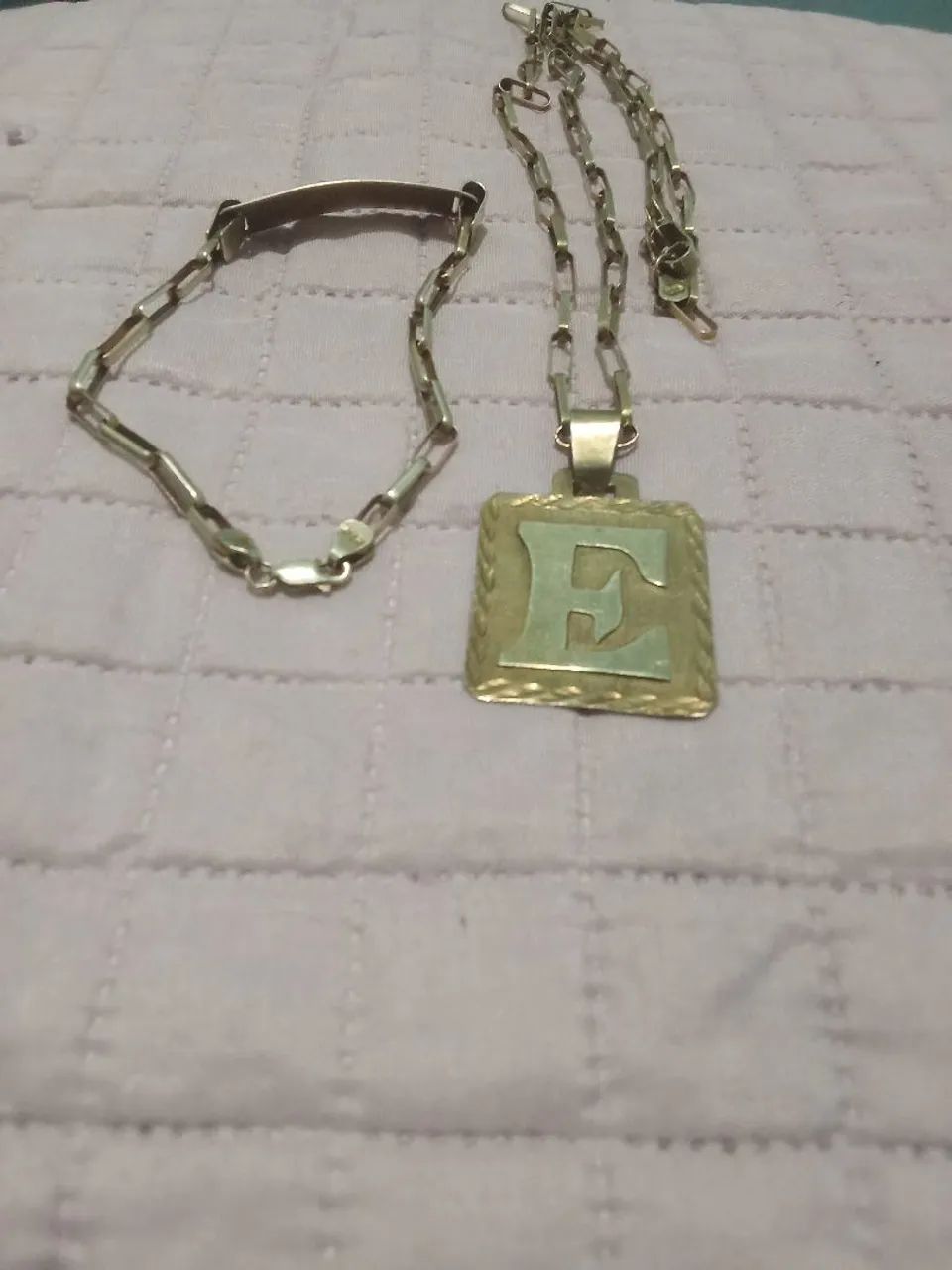 Cordão e pulseira de prata 