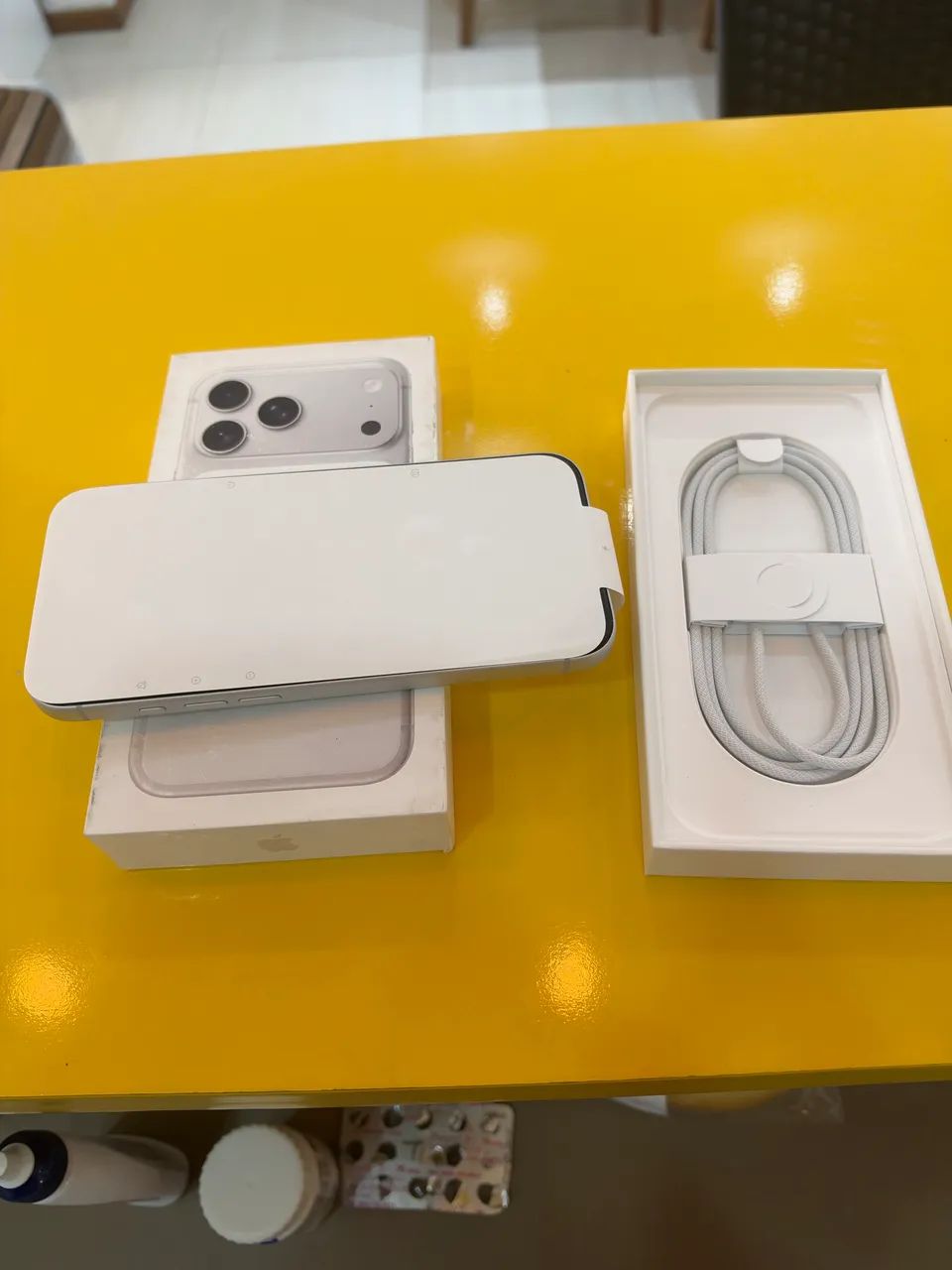 IPHONE 17 PRO MAX  BRANCO 6.990$ - Foto 3