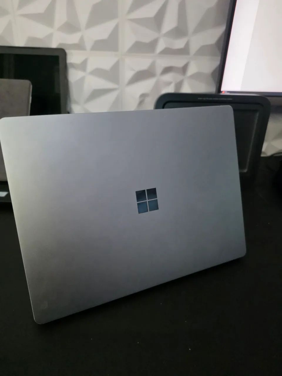 SURFACE LAPTOP GO I5 8GB SSD 128GB - Notebooks - Vila Endres
