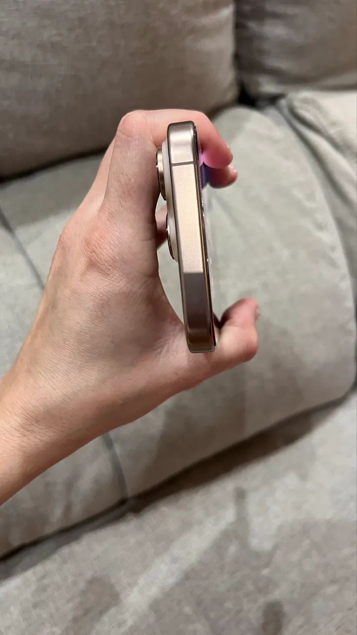 iPhone 16 pro 256g - Foto 4