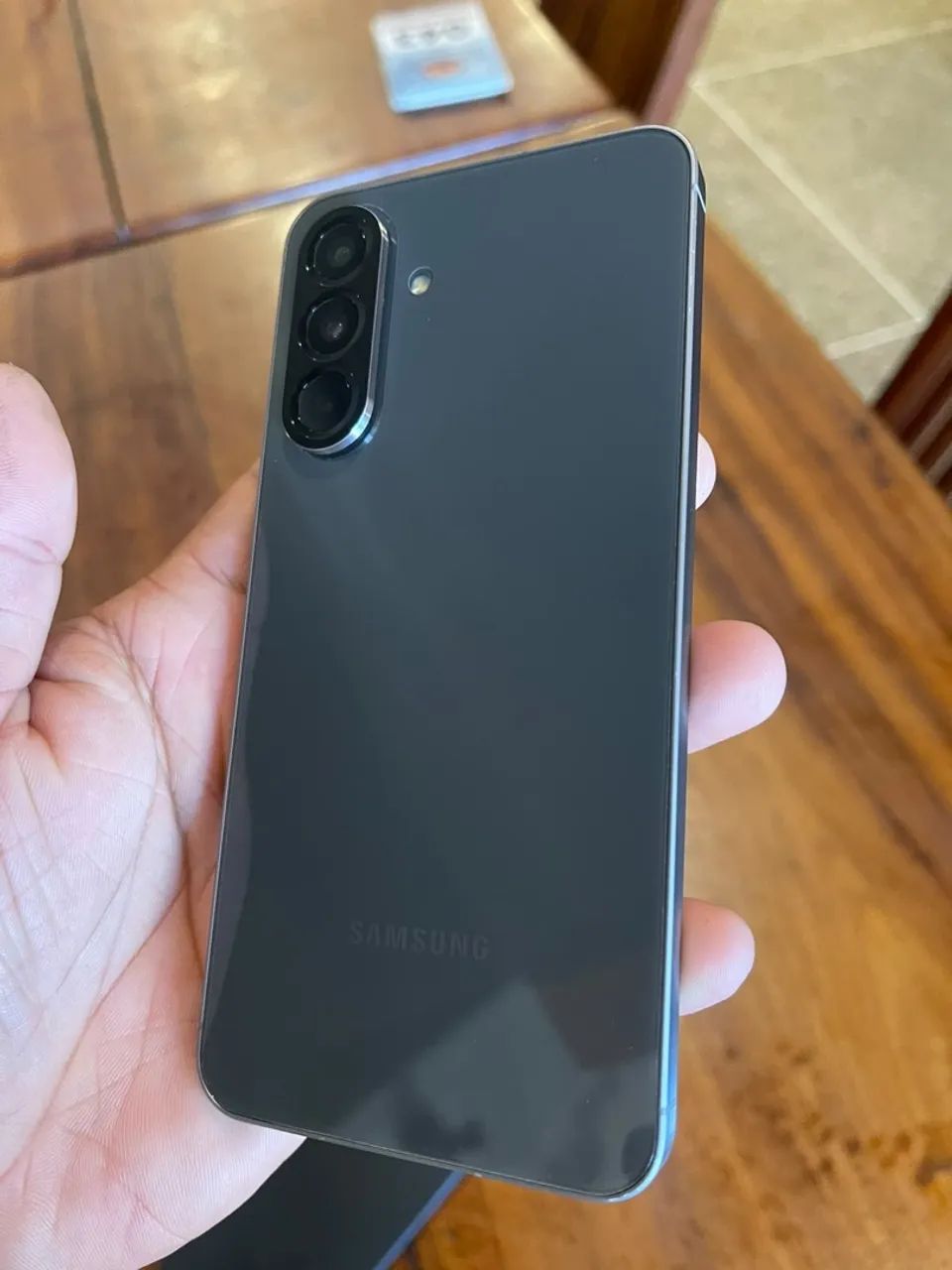 Samsung Galaxy A56 256GB - Foto 2