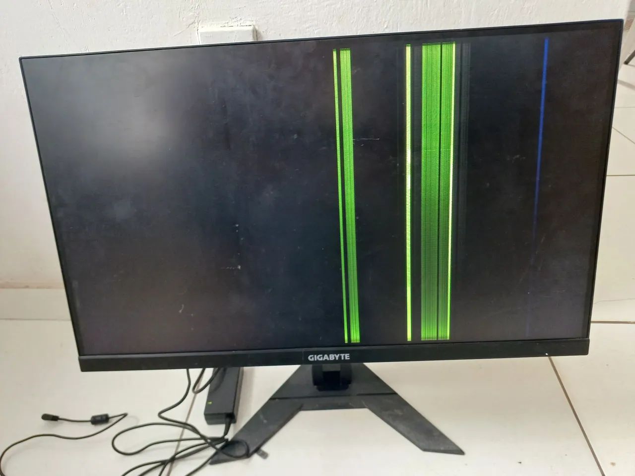 Monitor Gamer GIGABYTE G27F 2 27  DEFEITO!