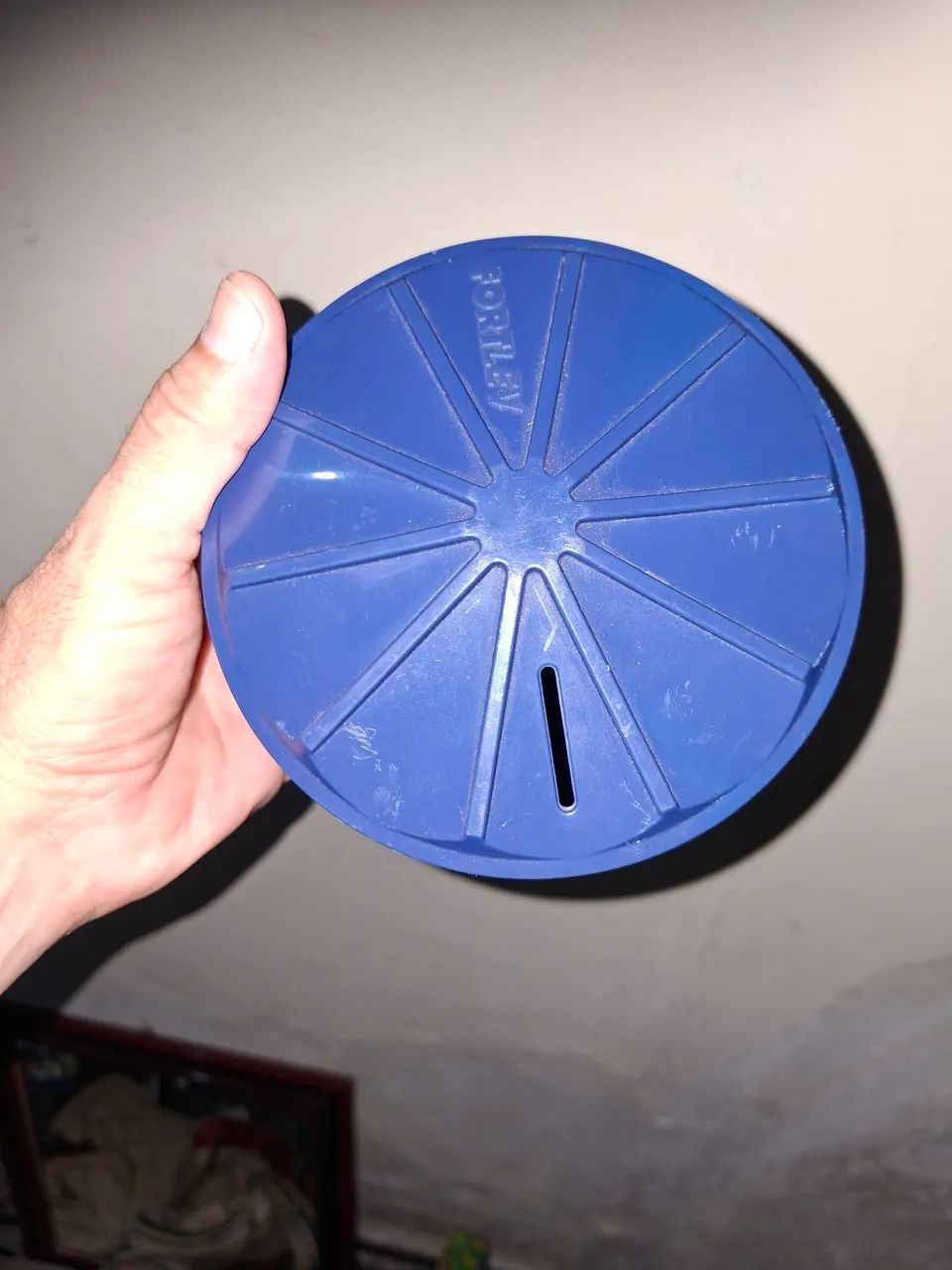 Cofre promocional modelo caixa d'água.