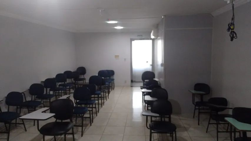 76 CADEIRAS UNIVERSITÁRIAS MODELOS VARIADOS - Foto 3